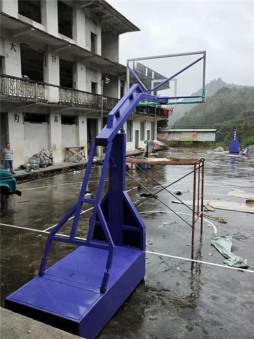 广西篮球架厂家批发零售与场馆管理一站式解决方案